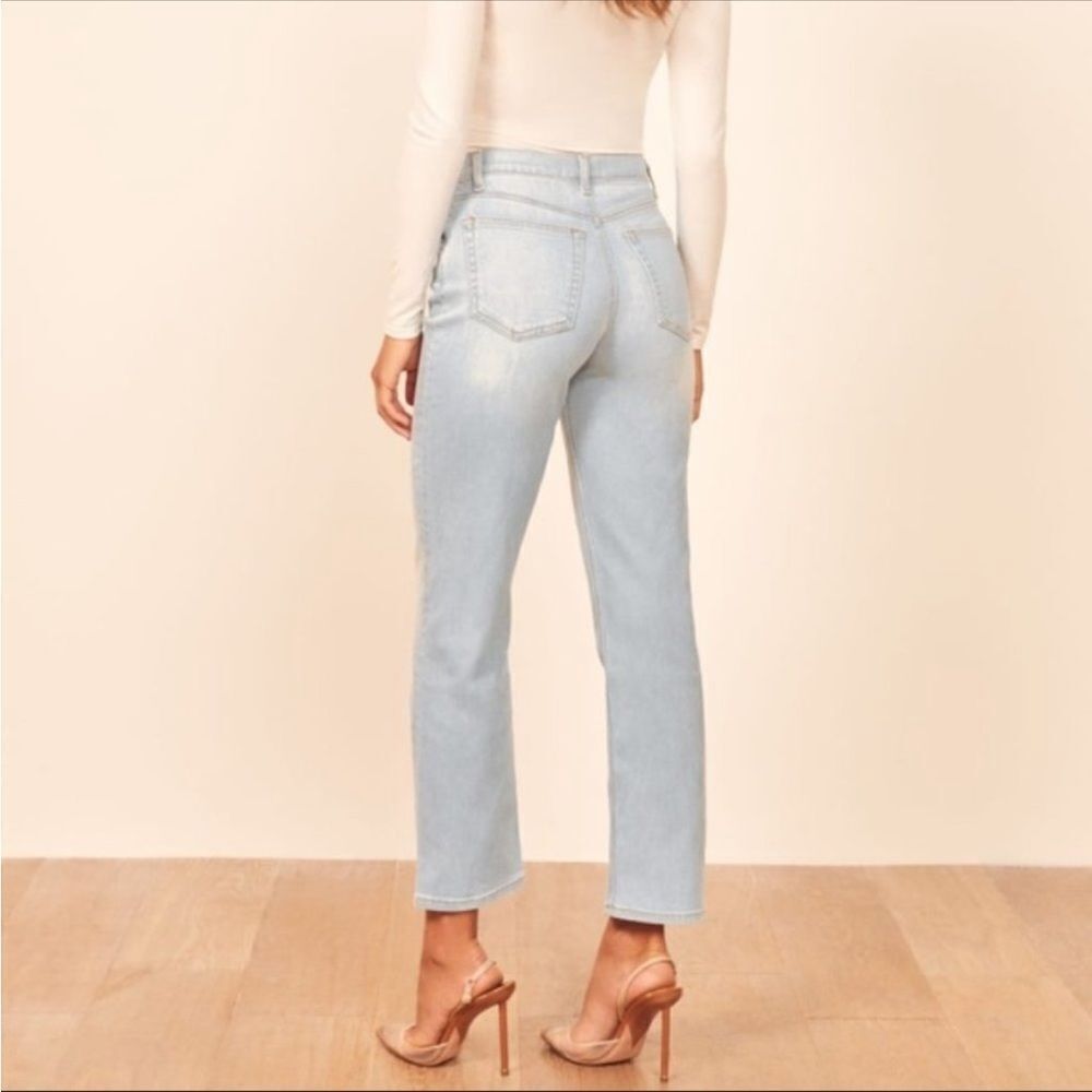 Reformation Claudia High Waist Relaxed Jean Size 26 St. Lucia Light Blue Wash - Picture 4 of 11